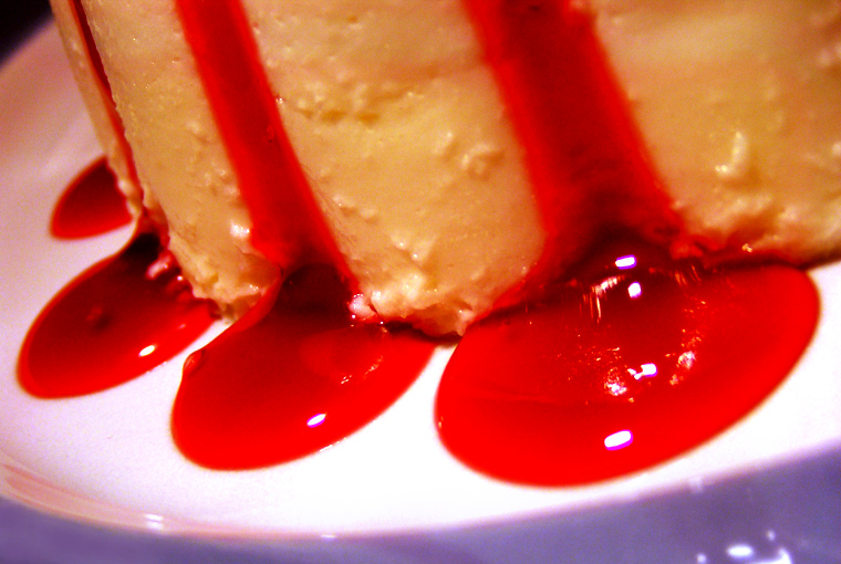 With strawberry sauce